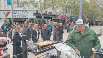 La provincia de Misiones se muestra en el cruce de las peatonales de San Juan La provincia de Misiones se muestra en el cruce de las peatonales de San Juan