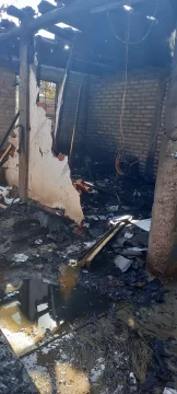 Una familia, en ruinas por un incendio en su vivienda: “Hemos perdido todo” Una familia, en ruinas por un incendio en su vivienda: “Hemos perdido todo”