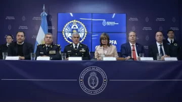 Bullrich presentó el Operativo Lusitania, el procedimiento que incautó más de 500 kilos de cocaína Bullrich presentó el Operativo Lusitania, el procedimiento que incautó más de 500 kilos de cocaína