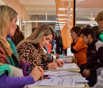 Este año ya entregaron más de 5.000 tarjetas SUBE