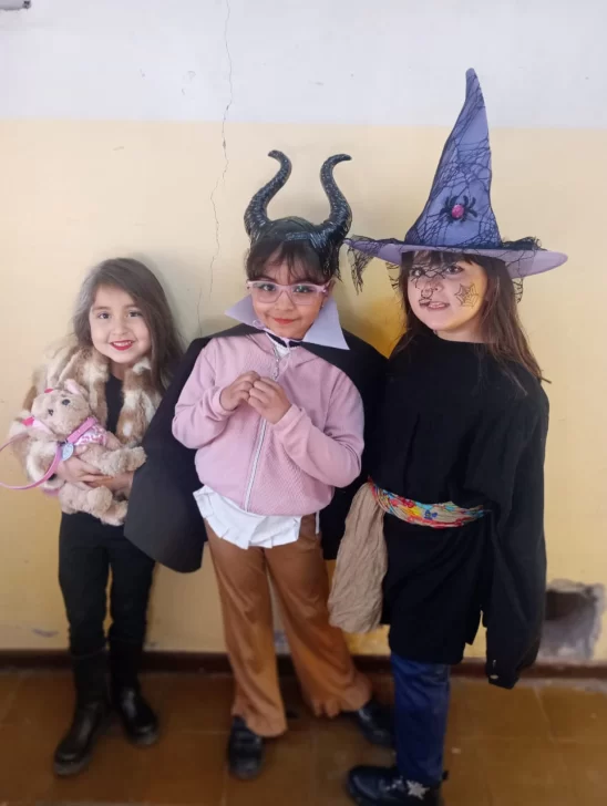 a8a4eb21-e0df-4b2a-ae88-d21ff91fbf59-548x728