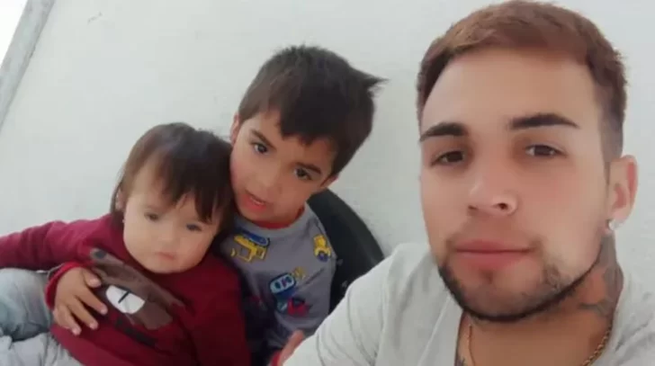 Un hombre secuestró a sus hijos de 2 y 6 años: tres días después los encontraron muertos en un auto Un hombre secuestró a sus hijos de 2 y 6 años: tres días después los encontraron muertos en un auto