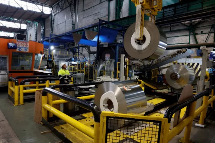 Sector siderúrgico en crisis: siguen las suspensiones en la planta de Acindar Sector siderúrgico en crisis: siguen las suspensiones en la planta de Acindar