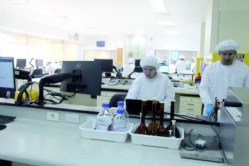 Adium por dentro: tecnología y capital humano, combo ideal en la producción de remedios