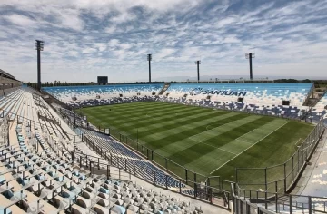 Con ambas hinchadas, Desamparados y Marquesado disputarán una final por el pasaje al Regional