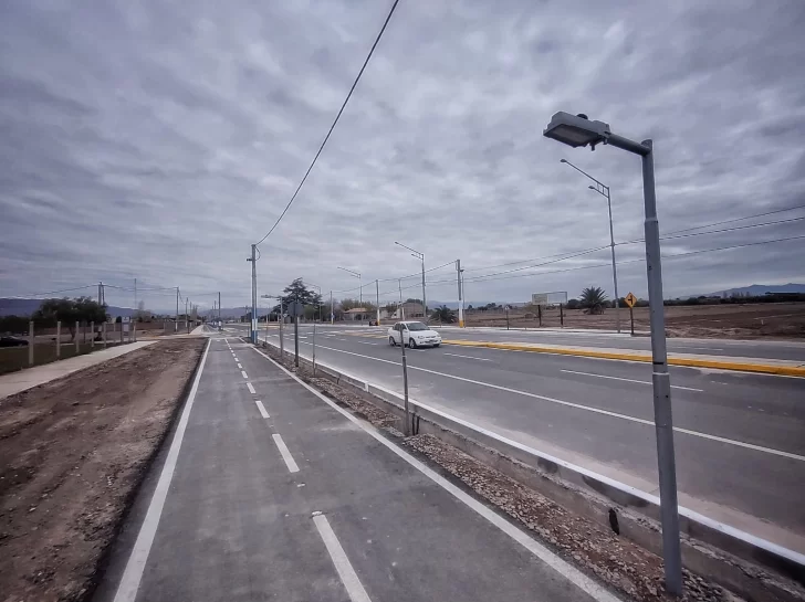 calle-5-ensanche-2025-inauguracion-3-728x545 calle-5-ensanche-2025-inauguracion-3-728x545