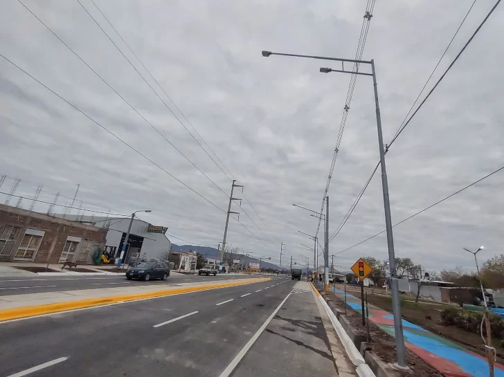 calle-5-ensanche-2025-inauguracion-8-728x545 calle-5-ensanche-2025-inauguracion-8-728x545