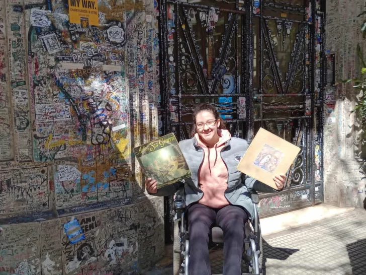 50 años de “Adiós Sui Generis”: Los fans se reunieron en Buenos Aires y la sanjuanina Cecilia Cumpián estuvo ahí