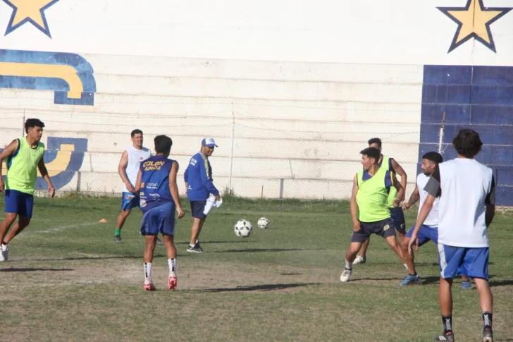 Colón Junior le apuesta a su sólida base para rearmarse para el Regional Amateur Colón Junior le apuesta a su sólida base para rearmarse para el Regional Amateur