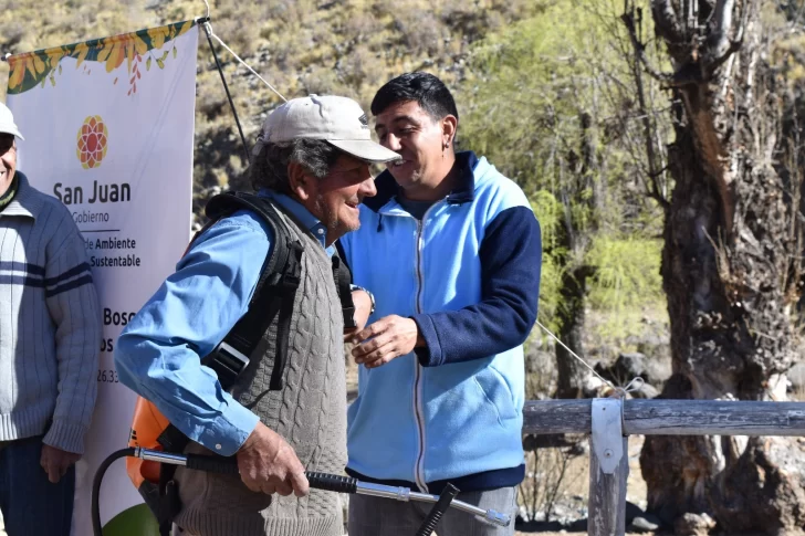 Vecinos de Valle Fértil preparados para combatir incendios Vecinos de Valle Fértil preparados para combatir incendios