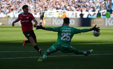 El gol que erró Galdames y el triunfo de Independiente ante Racing que no pudo ser
