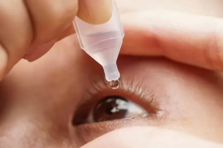 Están disponibles en Argentina las gotas para ver de cerca sin lentes