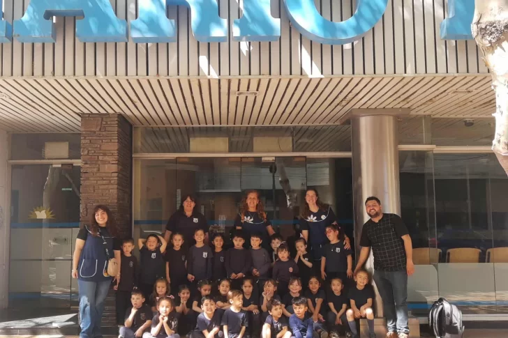 Visita del Jardín de infantes del colegio Fray Mamerto Esquiú