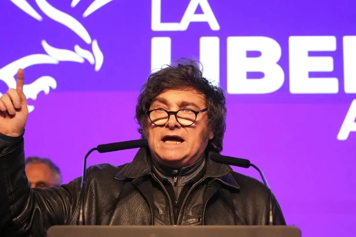 Javier Milei reúne al Gabinete tras el duro revés en Buenos Aires