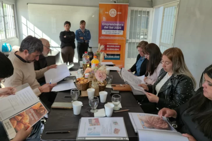 Ya se palpita la FNS: arrancó la elección de las Emprendedoras del Sol en los departamentos, y con novedades para las ganadoras