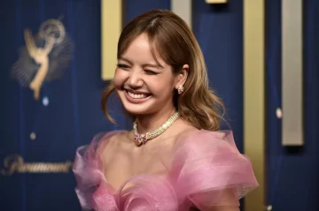 Furor por Lisa de “Blackpink” en los Emmy 2025 Furor por Lisa de “Blackpink” en los Emmy 2025