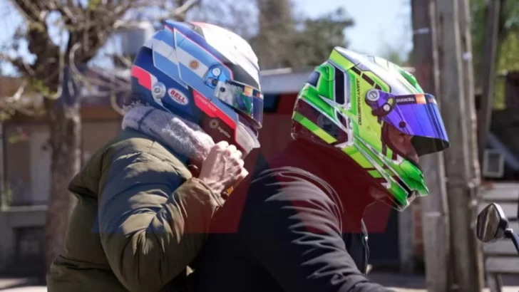 Las perlitas de las elecciones en Buenos Aires: desde un fiscal detenido a la madre de Colapinto con el casco de su hijo