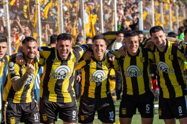 El futbolista que no tuvo lugar en San Martín y ahora va por su segundo ascenso a Primera El futbolista que no tuvo lugar en San Martín y ahora va por su segundo ascenso a Primera