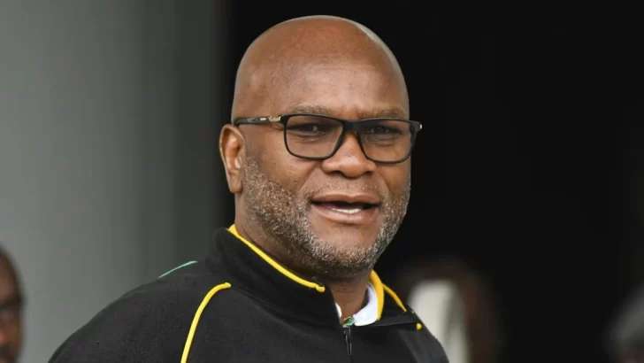 Apareció muerto el embajador de Sudráfica en Francia en un hotel en circunstancias que aún están bajo investigación