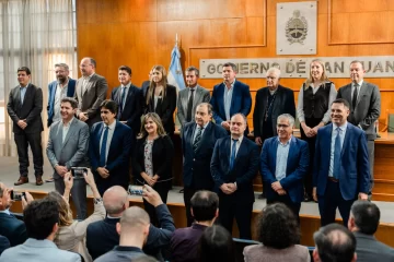 Orrego presentó un plan provincial para combatir la drogadicción en San Juan: con el foco en los jóvenes, creará un lugar para contenerlos Orrego presentó un plan provincial para combatir la drogadicción en San Juan: con el foco en los jóvenes, creará un lugar para contenerlos