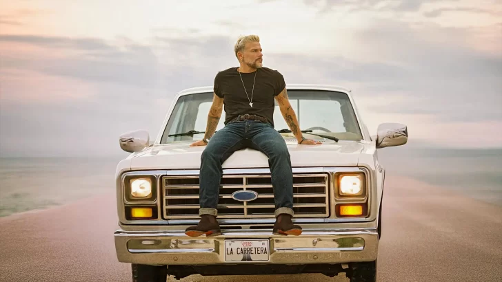 El cantante portorriqueño Pedro Capó llega a San Juan: “La música entretiene y también ayuda a sanar”