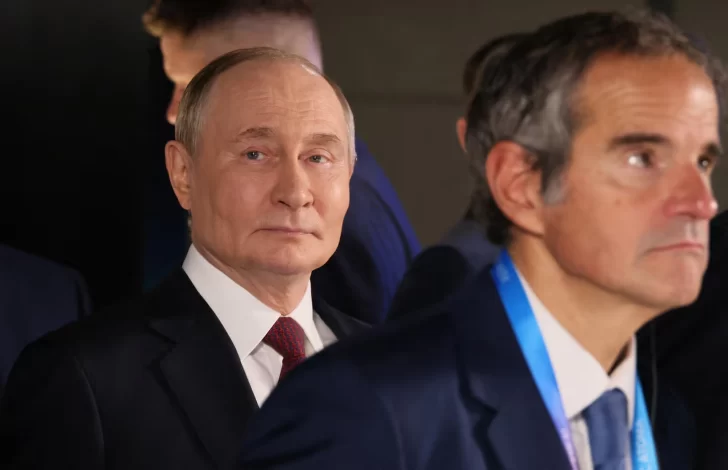 El titular de la Agencia de Energía Atómia reveló que el Vladimir Putín elogió la política económica de Milei