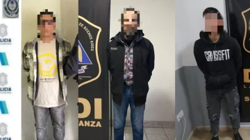 Siete hombres fueron a votar y quedaron presos: tenían pedidos de captura por abuso sexual y robo Siete hombres fueron a votar y quedaron presos: tenían pedidos de captura por abuso sexual y robo