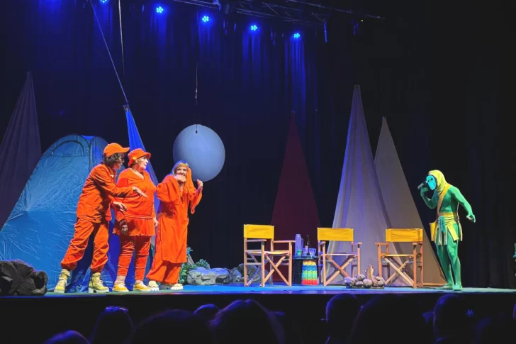 Una comedia interdimensional