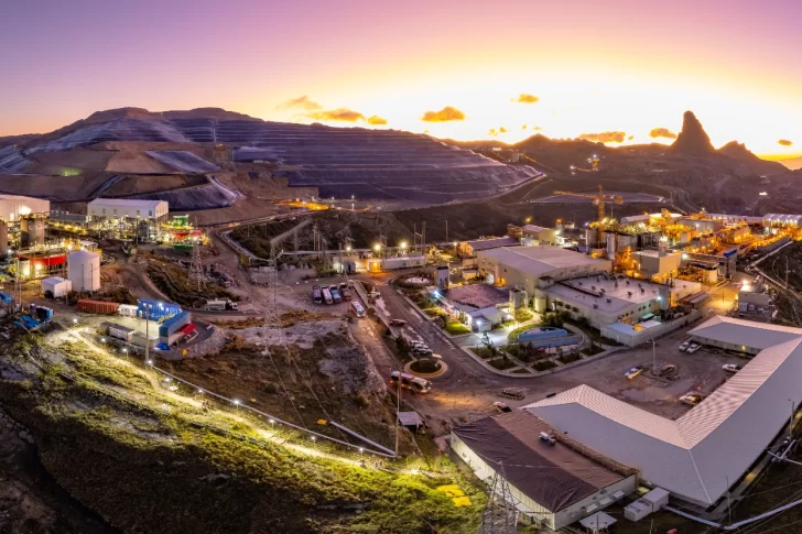 La minera Boroo de Singapur presentó una propuesta para desarrollar el proyecto Del Carmen en Iglesia