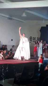 559727844_24596927516634855_2175586078475625312_n-410x728