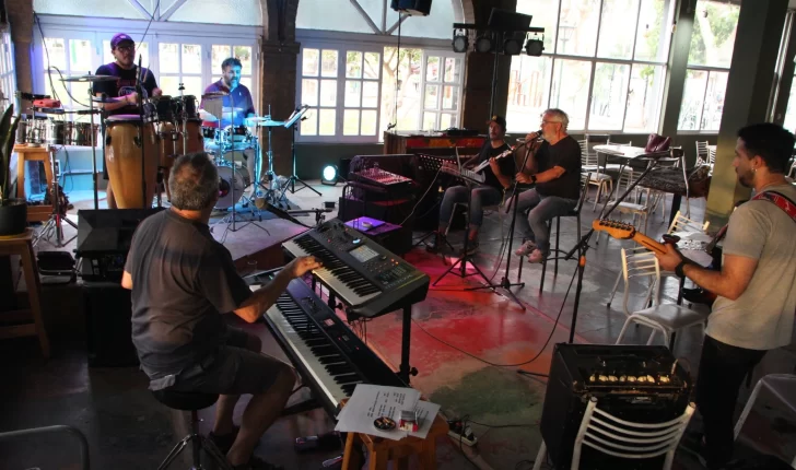 CHICHON-TOCANDO-TODOS-728x430