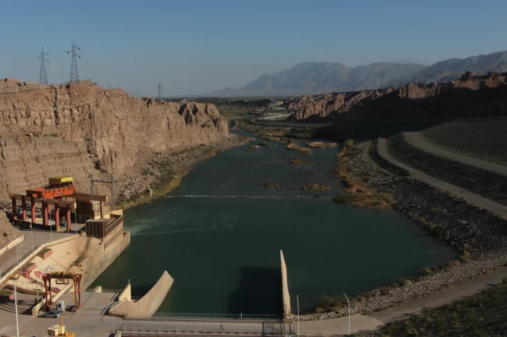 Los diques tienen más agua que un año atrás, un alivio en medio de la sequía