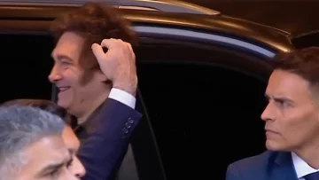 Expectativa en el búnker de La Libertad Avanza: llegó Javier Milei y hay optimismo Expectativa en el búnker de La Libertad Avanza: llegó Javier Milei y hay optimismo