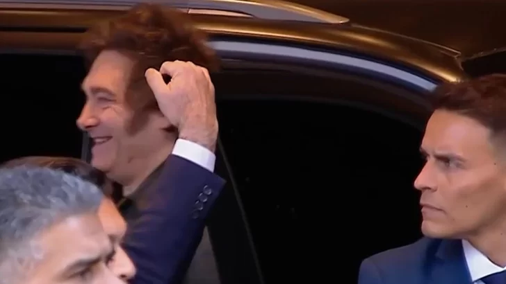 Expectativa en el búnker de La Libertad Avanza: llegó Javier Milei y hay optimismo Expectativa en el búnker de La Libertad Avanza: llegó Javier Milei y hay optimismo