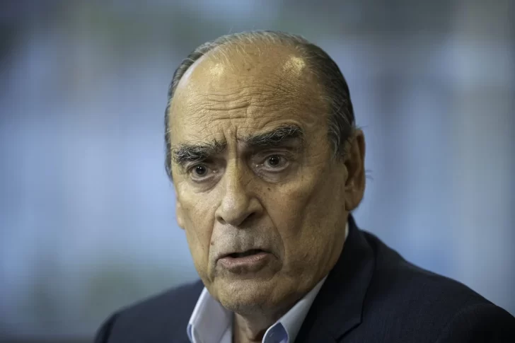 Francos cargó contra Santiago Caputo: “Es bueno que asuman responsabilidades”