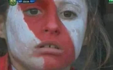 Los memes no tuvieron piedad luego del papelón de River frente a Sarmiento