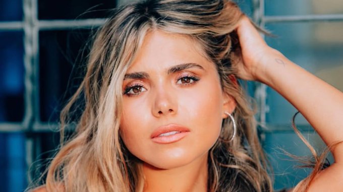 ¿Franco Colapinto estuvo junto a una cantante uruguaya en el VIP de un boliche? ¿Franco Colapinto estuvo junto a una cantante uruguaya en el VIP de un boliche?