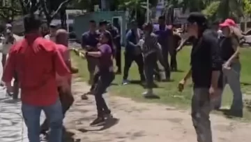 Violentos incidentes en Formosa: un seguidor de Insfrán le pegó a una mujer militante de LLA Violentos incidentes en Formosa: un seguidor de Insfrán le pegó a una mujer militante de LLA