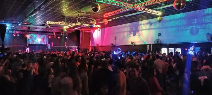 Se viene la noche de boliche para los alumnos con discapacidad