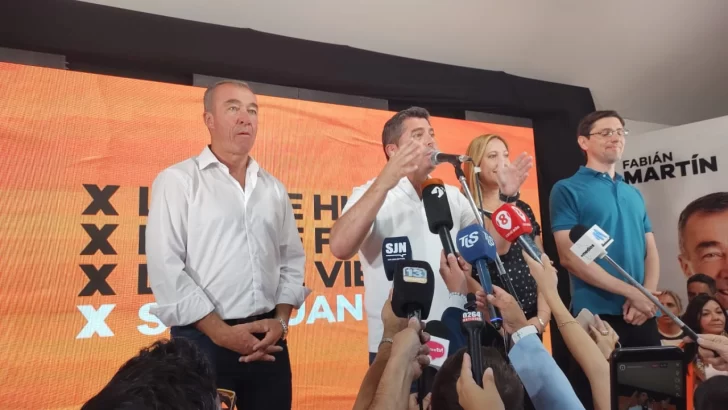 Orrego agradeció a los sanjuaninos “por el apoyo” y Martín resaltó la banca que conservó el oficialismo Orrego agradeció a los sanjuaninos “por el apoyo” y Martín resaltó la banca que conservó el oficialismo