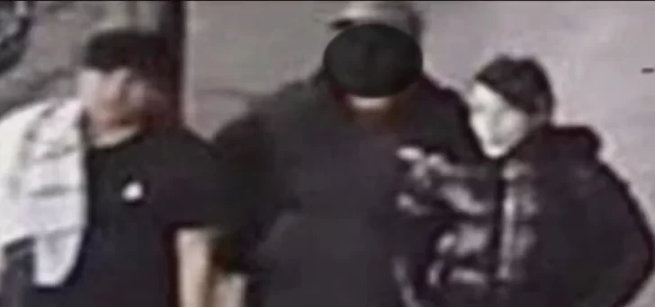 Filtran video de “Pequeño J” con Lara, una de las víctimas del triple crimen de Florencio Varela