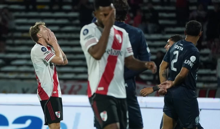 River eliminado de la Copa Argentina: cayó en los penales con Independiente Rivadavia River eliminado de la Copa Argentina: cayó en los penales con Independiente Rivadavia