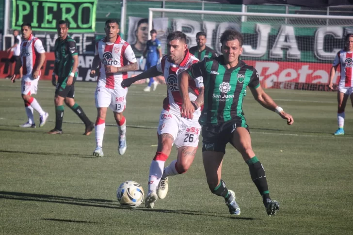 La tarde que el Pueblo Viejo se transformó en un infierno para San Martín que no pudo con Instituto