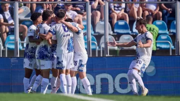 Sobre el final ganó uno de los rivales directos de San Martín por la permanencia Sobre el final ganó uno de los rivales directos de San Martín por la permanencia