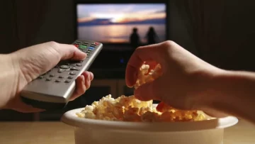 Las 10 mejores páginas online para ver películas y series gratis: la lista completa