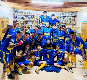 Villa Ibañez hizo historia y ascendió a la “A”: una campaña impresionante de los ulluneros con 39 partidos invicto Villa Ibañez hizo historia y ascendió a la “A”: una campaña impresionante de los ulluneros con 39 partidos invicto