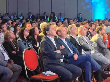 WhatsApp-Image-2025-10-24-at-13.44.04-728x546