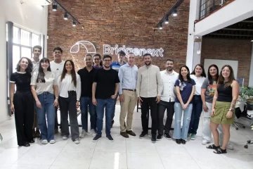 Para un inversor de EEUU, San Juan puede ser “un centro de desarrollo de Software”