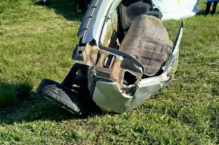 Un niño de dos años murió en un terrible accidente: el auto quedó partido en dos