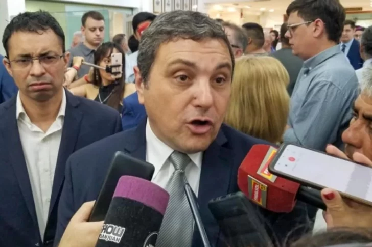 El Gobierno provincial quiere un acuerdo salarial con los docentes hasta febrero, para garantizar el inicio del ciclo lectivo 2026